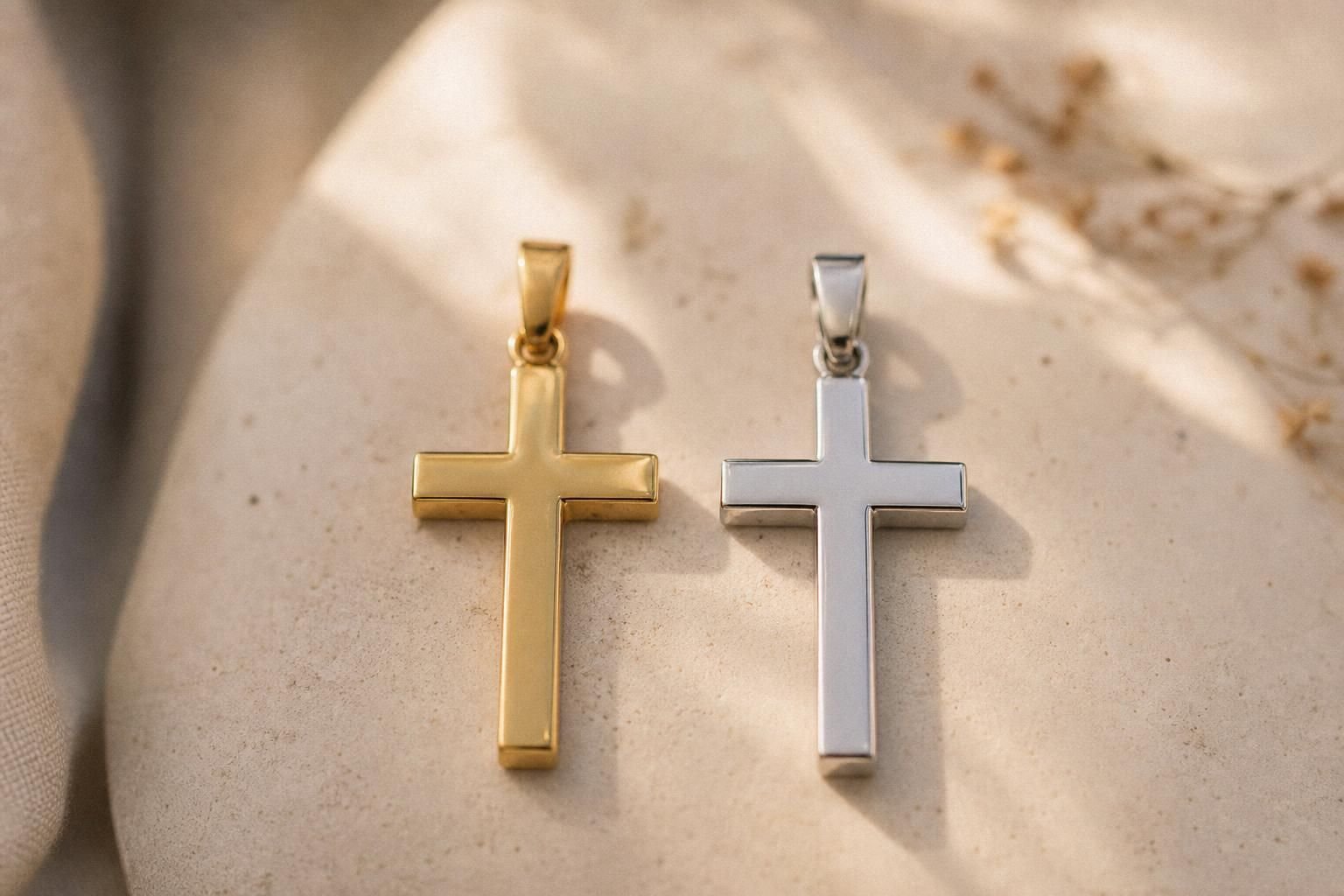 découvrez comment choisir entre une croix en or ou en argent pour un bijou religieux, en fonction de vos préférences, du style et de la symbolique.